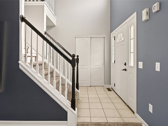 3rd image of 80 Longton Pl