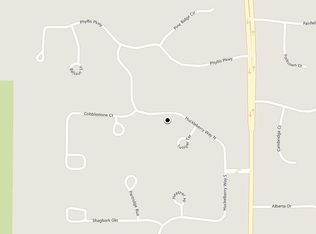 N8W31687 Huckleberry Way, Delafield, WI 53018
