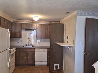 1910 Greenwood Dr, Lindenwold, NJ 08021