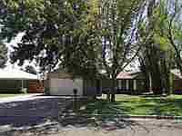 2nd image of 409 Rosewood Dr