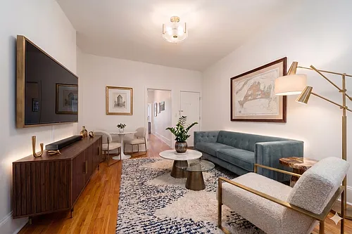 232 Willow Ave #3R Photo 1