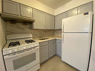 Rented by Dream Space Realty