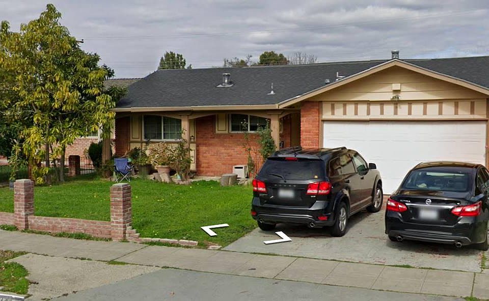 1st image of 345 Whirlaway Dr