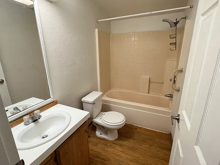10110 217th Avenue Ct E — Photo 10