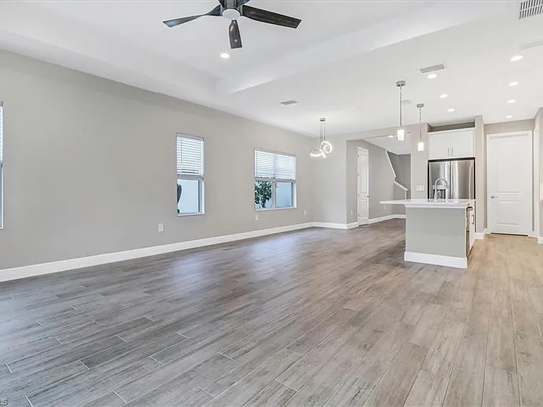 4652 Centaurus Cir — Photo 12