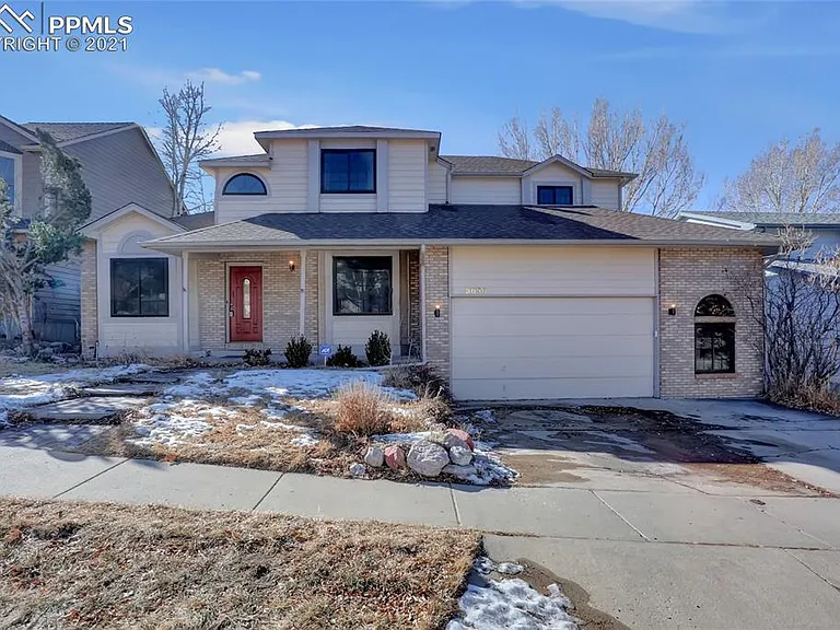 5650 Saddle Rock Rd — Photo 7