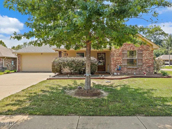 200 Barrington Cv, Florence, MS 39073