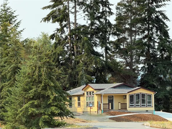 303 Sunset Meadows Lane, Port Hadlock, WA 98339