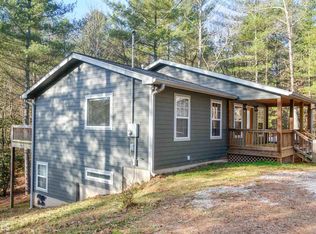 1208 Ramey Rd, Lakemont, GA 30552