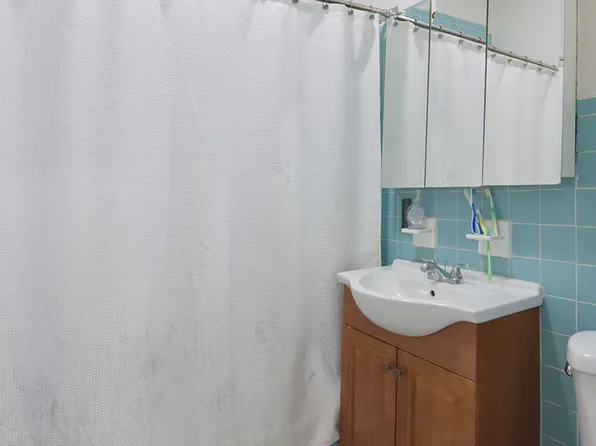 91 Webster Avenue image 7 of 13