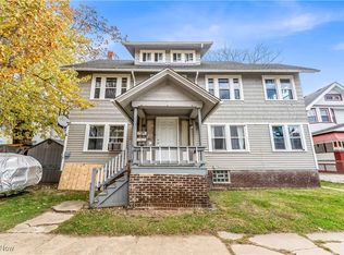 3215 W 100th St, Cleveland, OH