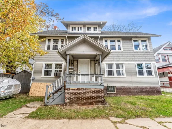 3215 W 100th St, Cleveland, OH 44111