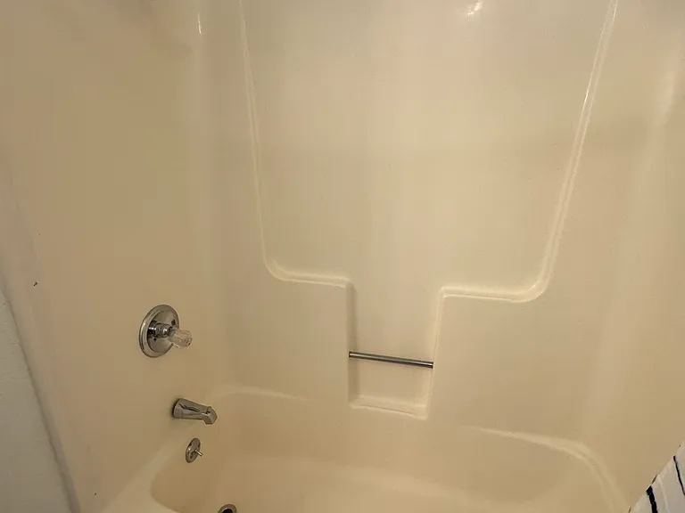 140 Short St #1 — Photo 14