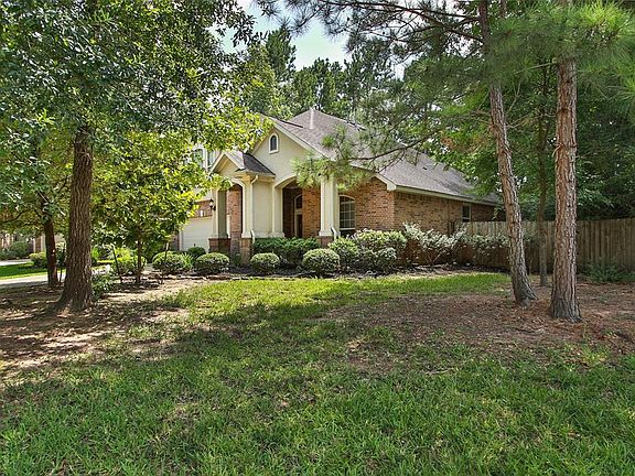 2nd image of 2 Honor Oaks Ct