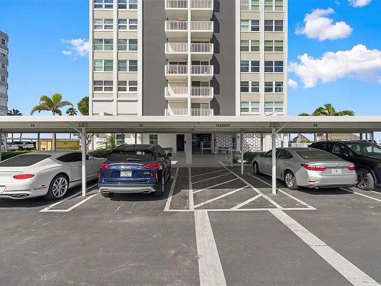 17408 Gulf Blvd #403 — Photo 15