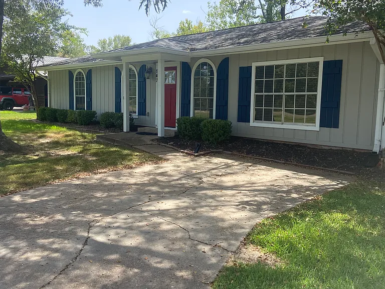 147 Three Prong Rd — Photo 2