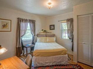 2424 Oro Vista Rd NW, Albuquerque, NM 87107