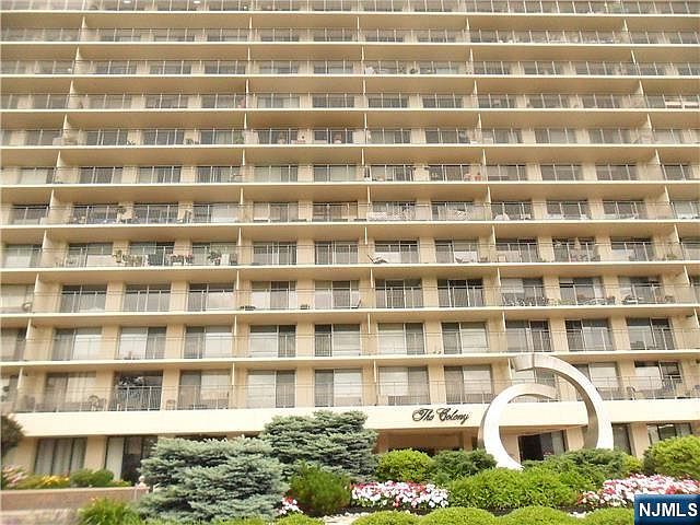 1st image of 1530 Palisade Ave APT 6A