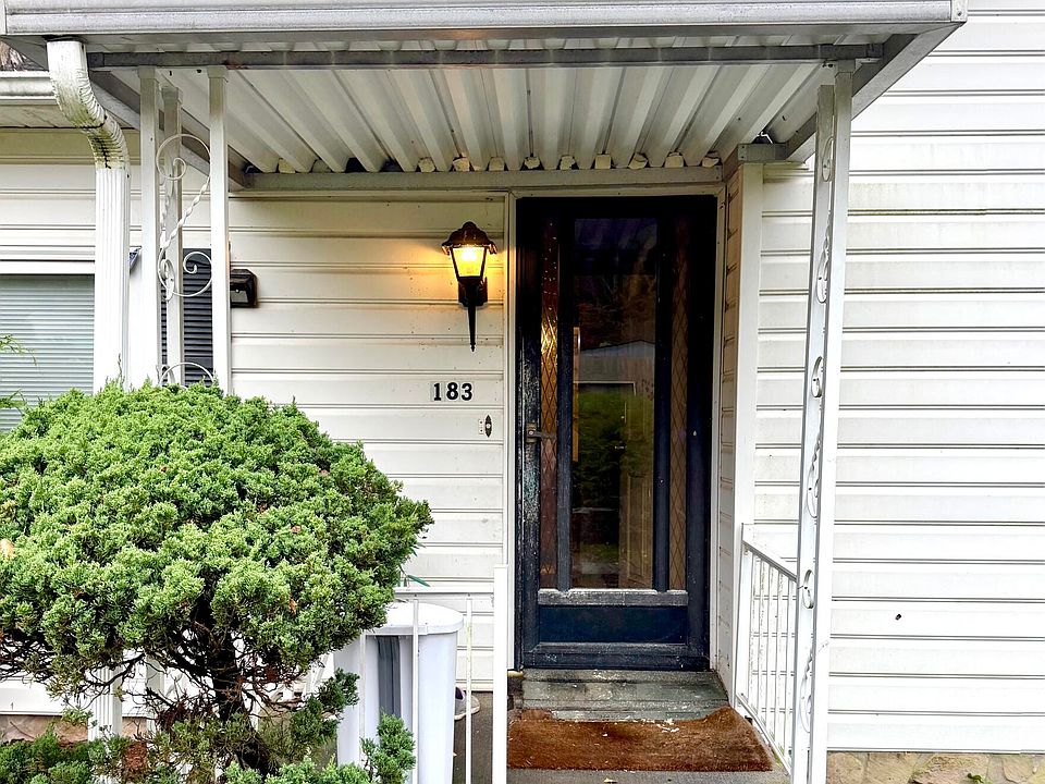 1st image of 183 Lookout Rd