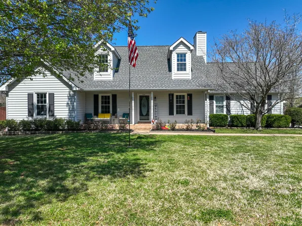 2410 Briar Bend Dr, Murfreesboro, TN 37128