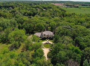 W299N6666 County Rd E, Hartland, WI 53029