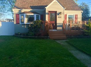 318 Audley Ct, Copiague, NY 11726