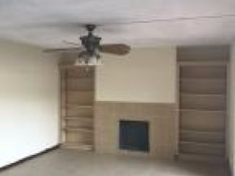 2nd image of 256 Woodland Rd #256