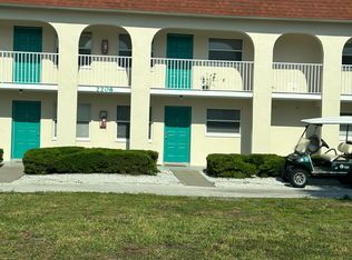 2208 1st St, Indian Rocks Beach, FL 33785