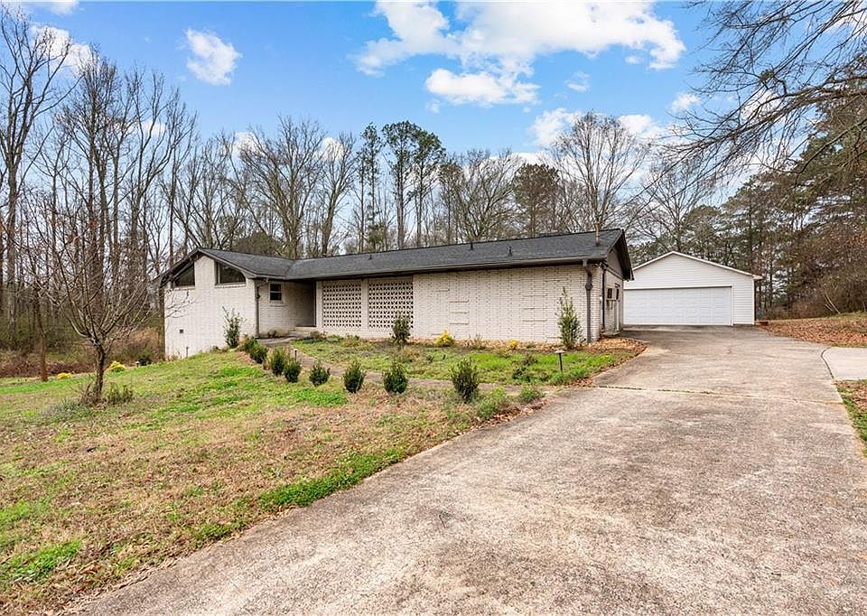 1st image of 148 Welcome Sargent Rd