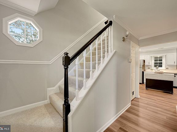 5th image of 6615 Saint Mark Ct