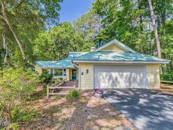 1401 Bb Sams Ct, Saint Helena Island, SC 29920