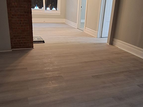 3rd image of 207 Downs St