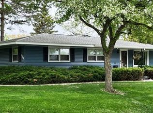 614 Highland Ave, Watertown, WI 53098