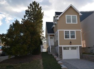 605 11th Ave, Belmar, NJ 07719