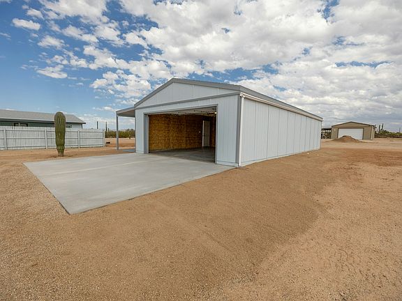 2nd image of 27038 E Lucia Dr