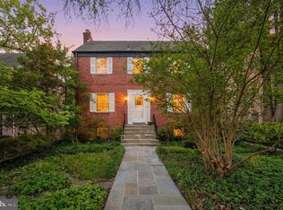 3732 Alton Pl NW, Washington, DC 20016