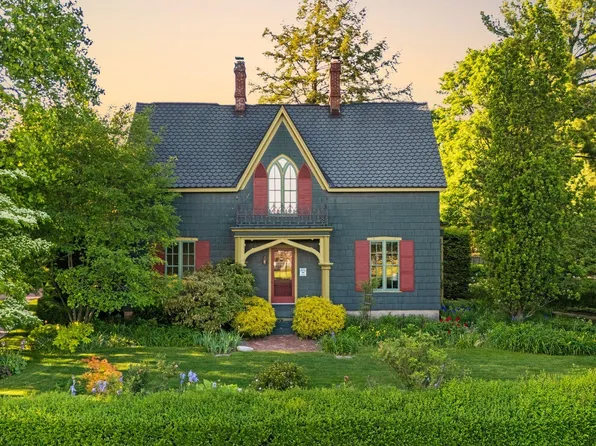 301 N Grove St, Ypsilanti, MI 48198