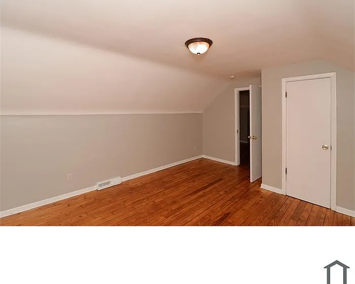 12328 Grannis Rd — Photo 24