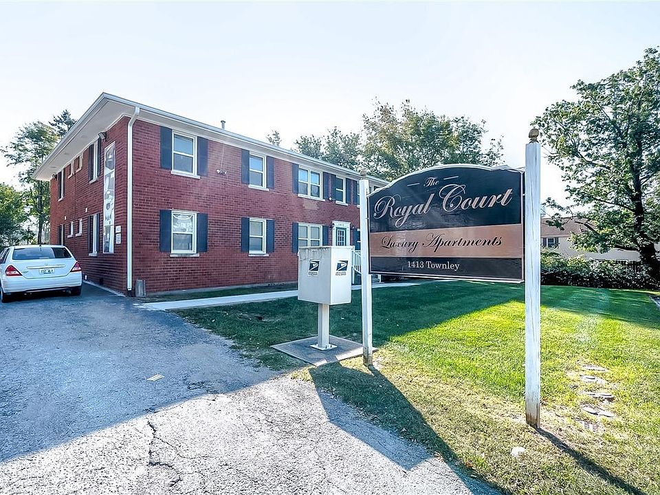 1st image of 1439 Townley Dr #105