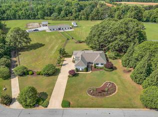 14 Andelusian Ct, Pelzer, SC 29669