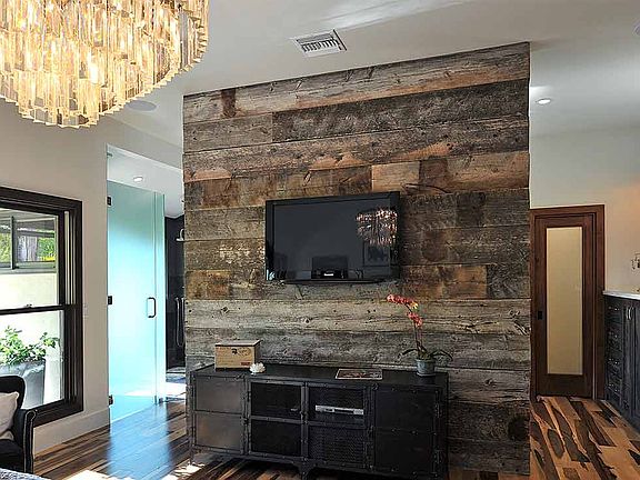 4th image of 31609 Saddletree Dr