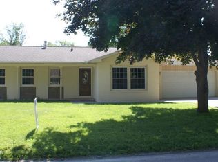 1501 4th St, Eldora, IA 50627