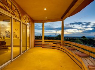 4 Camino Monte Feliz, Santa Fe, NM 87505