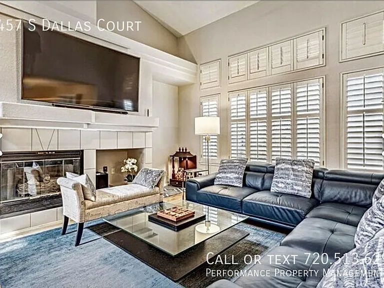 6457 S Dallas Ct — Photo 3