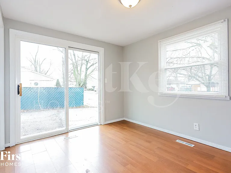 316 Amarillo Dr — Photo 7
