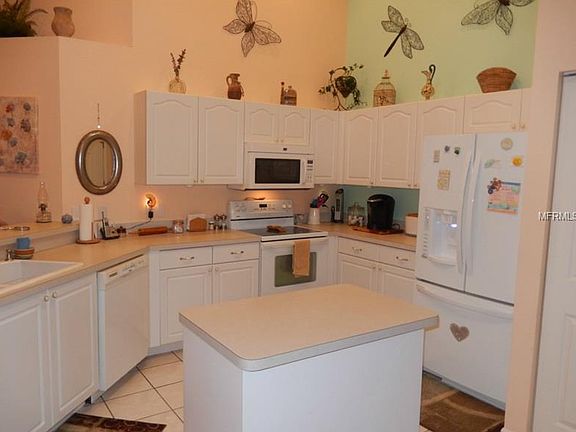 4th image of 3112 Live Oak Ln