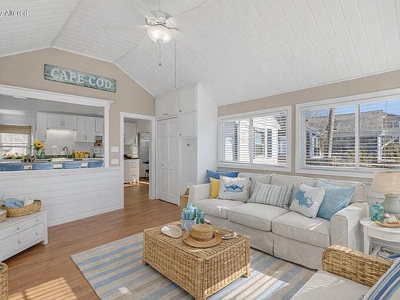 5th image of 89 Lewis Road