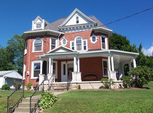214 Prospect Ave, Jersey Shore, PA 17740