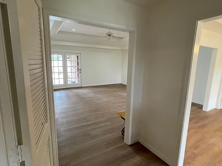 1309 Lark Ave — Photo 8