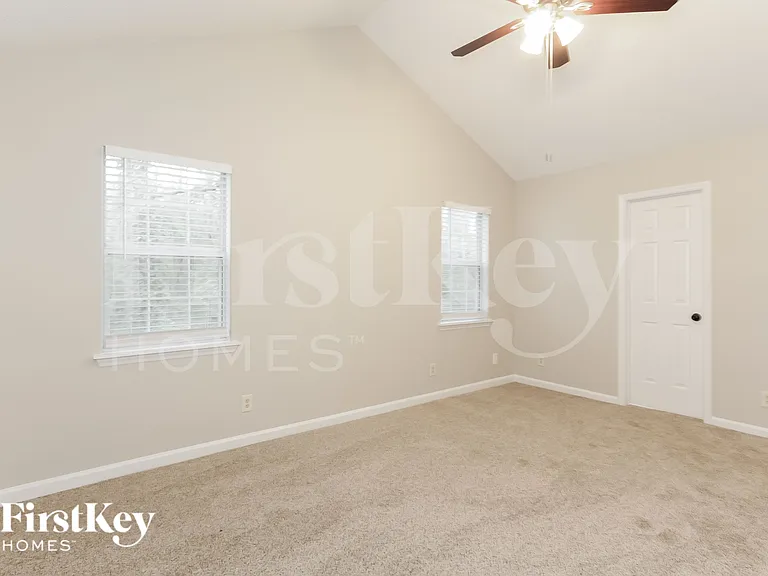 6202 Suntrace Way — Photo 8